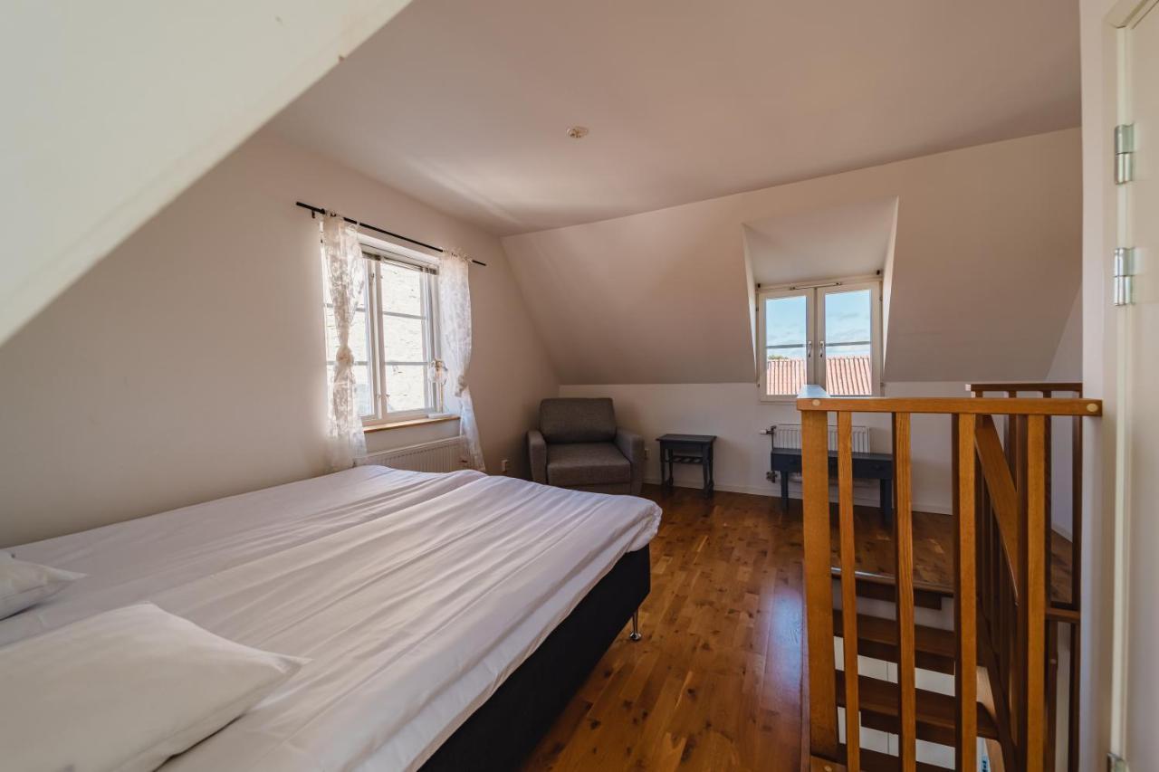 Oesterport - Visby Laegenhetshotell Chambre photo